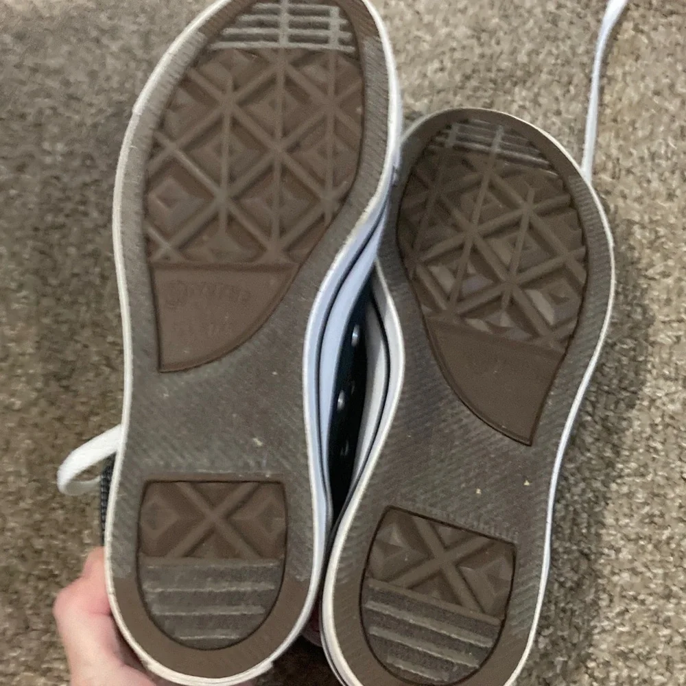 Converse Black and White High-Tops SEE DESCRIPTION PLEASE - Picture 5 of 8